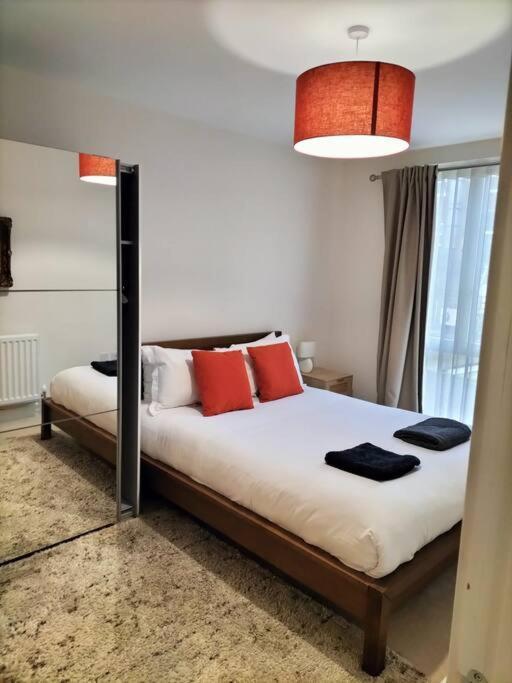 Apartament Spacious 2-bedroom In Location, Modern Amenities, Walking Distance To Attractions *